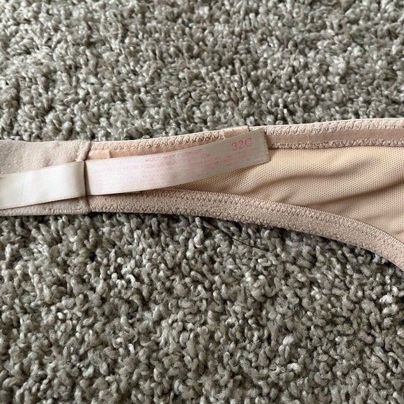 VS Pink Strapless Push Up Bra Tan - Picture 4 of 6